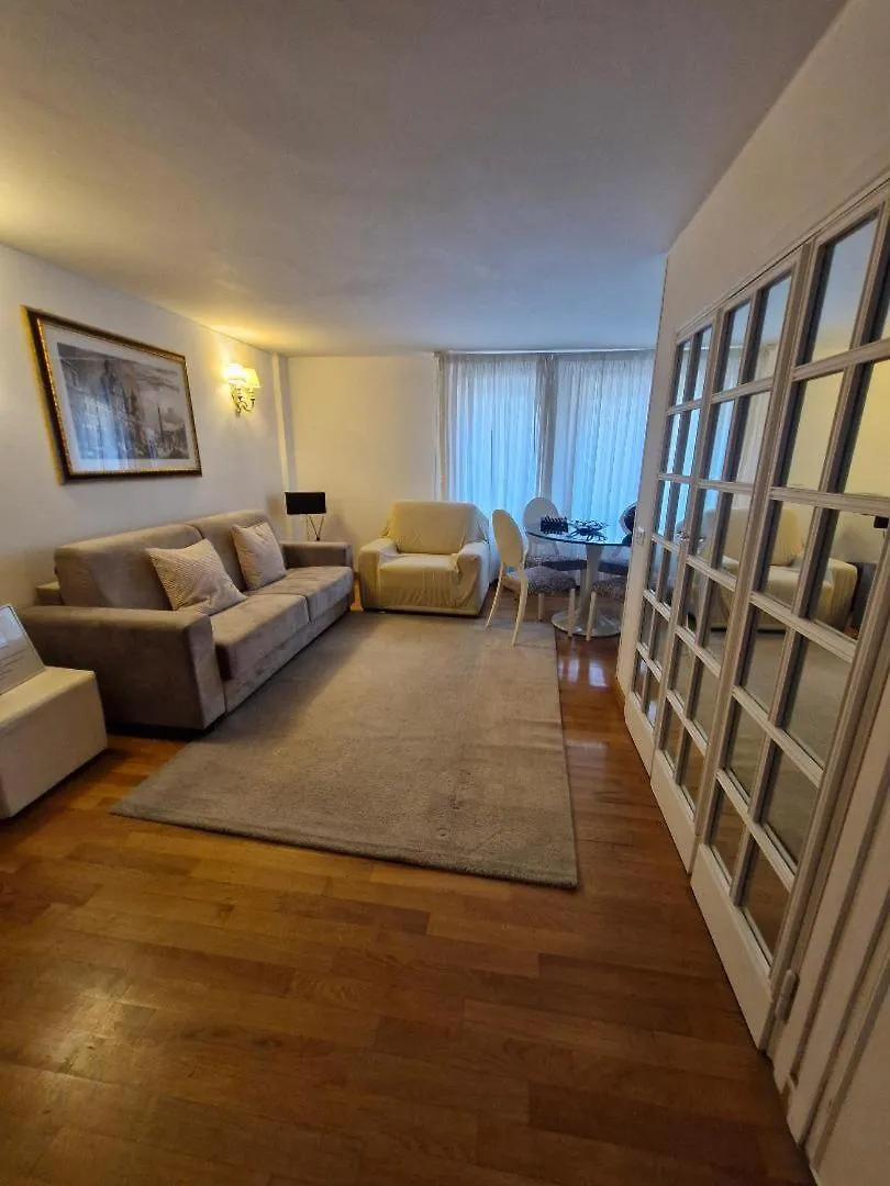 Apartment Luxury Archimede 80 Rome